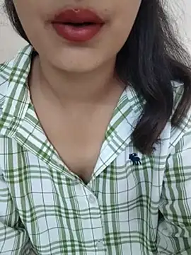 Snapshot of Ritika_jha01 chatting on 07/12/26, 05:08 Ritika jha01 online show from 07/12/26, 05:08