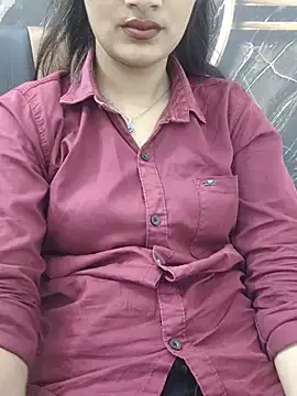 Snapshot of Ritika_jha01 chatting on 07/04/26, 05:36 Ritika jha01 online show from 07/04/26, 05:36