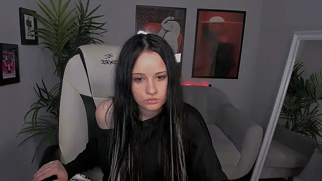 Snapshot of AmeliaRiviera chatting on 06/21/26, 05:35 AmeliaRiviera online show from 06/21/26, 05:35