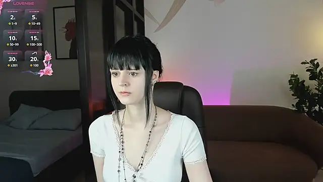Michelle Rain online show from 06/17/26, 07:30