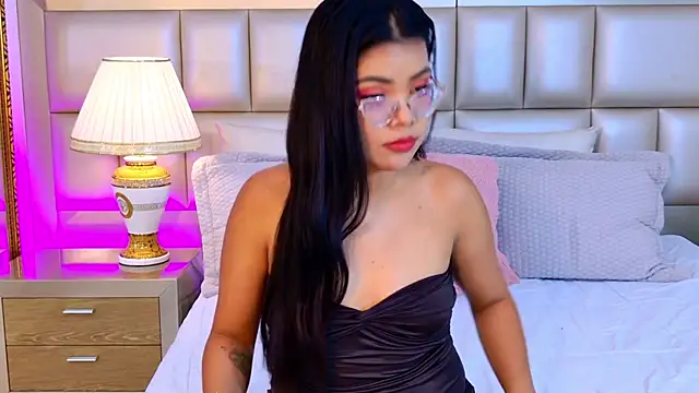 AliceLavenders online show from 07/28/26, 06:53