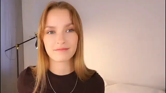 HellenSinyy online show from 06/19/26, 06:25