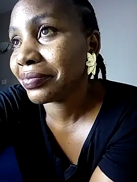 Snapshot of mislasha chatting on 07/14/26, 01:39 mislasha online show from 07/14/26, 01:39