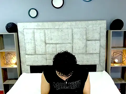 Snapshot of Rayan_Choi chatting on 06/16/26, 09:04 Rayan Choi online show from 06/16/26, 09:04