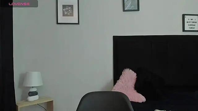 Sara B online show from 06/21/26, 06:03