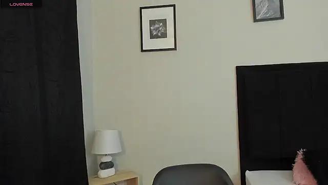 Sara B online show from 07/08/26, 06:08