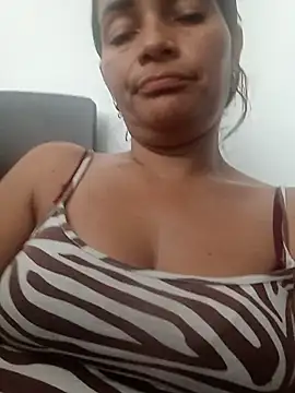 anabell2026 online show from 06/25/26, 04:12