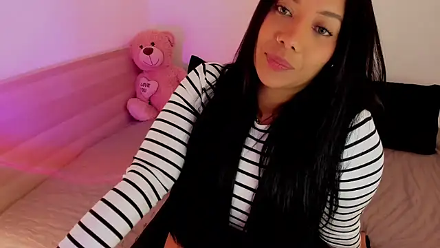 NicolePasqualott online show from 11/27/25, 09:04