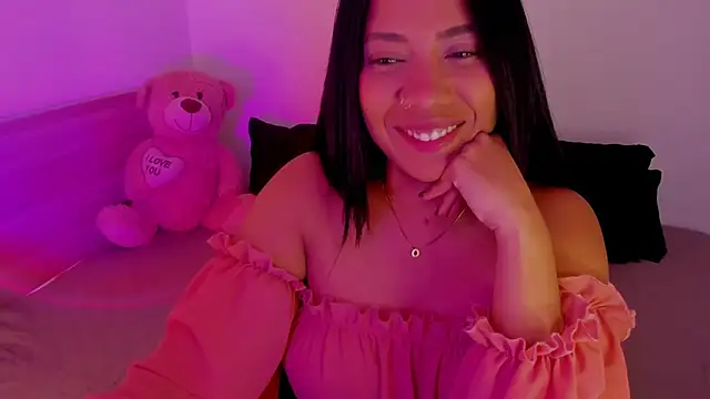 NicolePasqualott online show from 12/04/25, 09:36