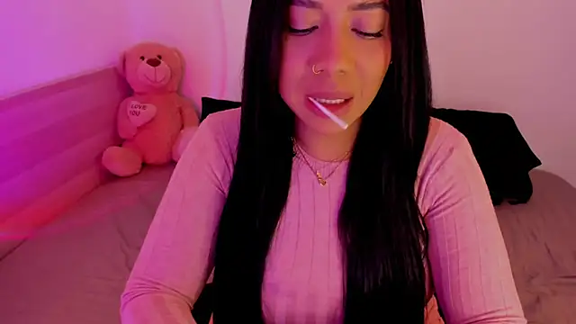 NicolePasqualott online show from 11/29/25, 08:53