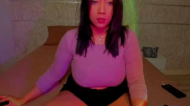 Snapshot of NicolePasqualott chatting on 03/26/26, 11:41 NicolePasqualott online show from 03/26/26, 11:41