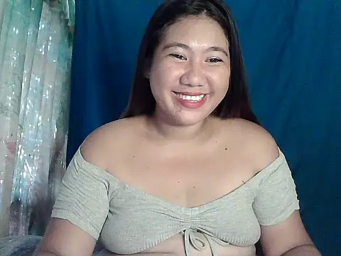 Snapshot of Islandbabe22 chatting on 07/22/26, 02:13 Islandbabe22 online show from 07/22/26, 02:13