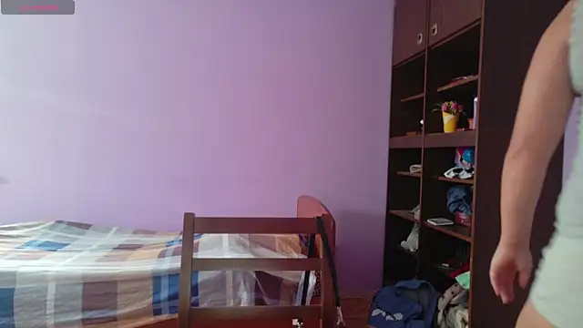 Snapshot of Velvet_Rosse chatting on 07/09/26, 05:08 Velvet Rosse online show from 07/09/26, 05:08