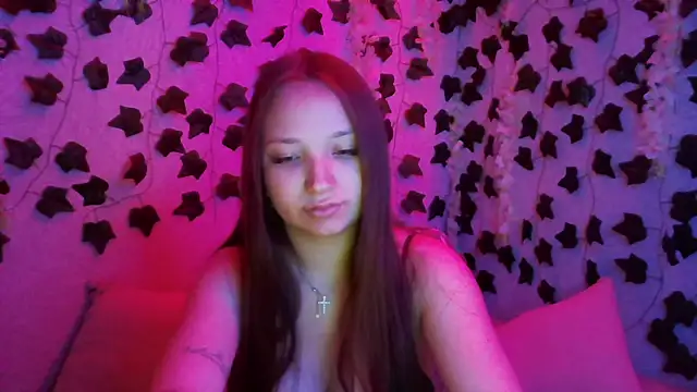 SafinaRose online show from 06/25/26, 02:55