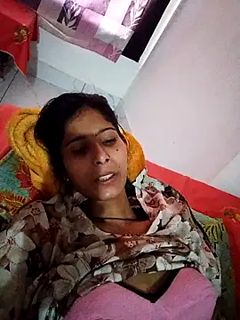 cutiegirlll online show from 06/17/26, 06:24