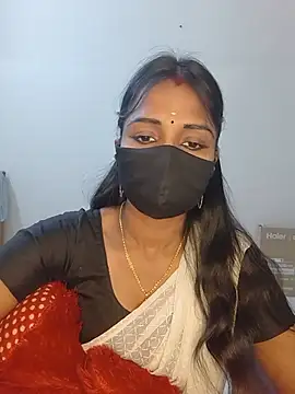 Snapshot of YALINITWO7_TAMIL chatting on 07/21/26, 01:56 YALINITWO7 TAMIL online show from 07/21/26, 01:56