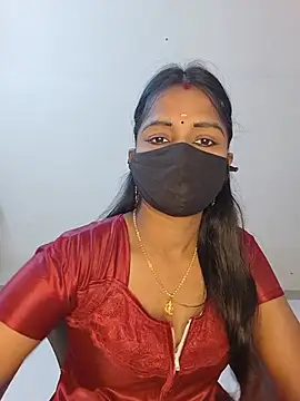Snapshot of YALINITWO7_TAMIL chatting on 08/05/26, 08:08 YALINITWO7 TAMIL online show from 08/05/26, 08:08
