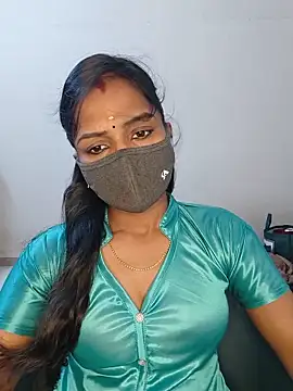 Snapshot of YALINITWO7_TAMIL chatting on 06/21/26, 09:59 YALINITWO7 TAMIL online show from 06/21/26, 09:59