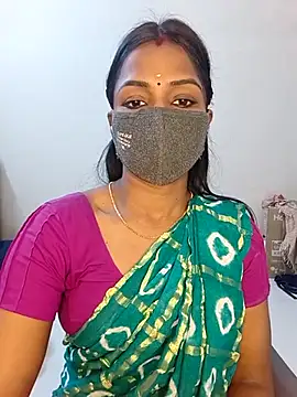 Snapshot of YALINITWO7_TAMIL chatting on 07/06/26, 08:43 YALINITWO7 TAMIL online show from 07/06/26, 08:43
