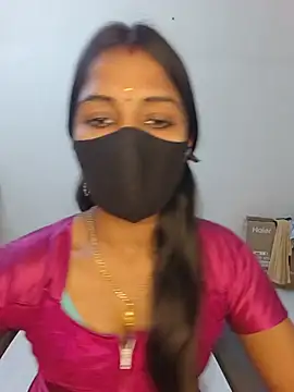 Snapshot of YALINITWO7_TAMIL chatting on 07/27/26, 12:45 YALINITWO7 TAMIL online show from 07/27/26, 12:45