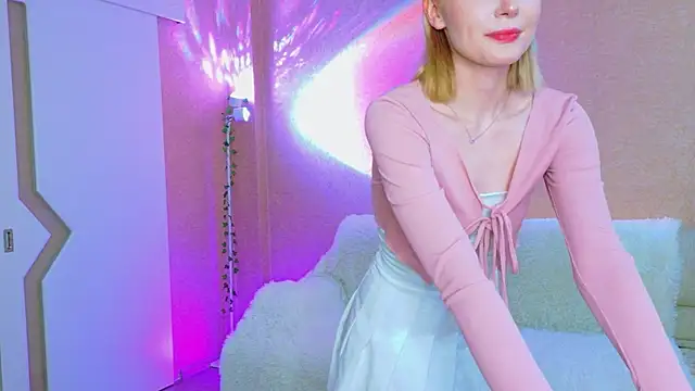 SweeetMia online show from 06/20/26, 02:38