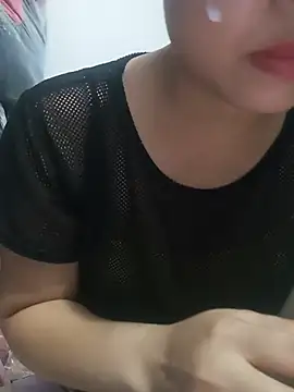 Snapshot of Emma-cutee chatting on 06/27/26, 08:42 Emma-cutee online show from 06/27/26, 08:42