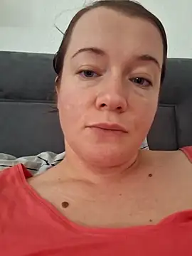 Snapshot of GoddessLexi-InCharge chatting on 06/20/26, 12:21 GoddessLexi-InCharge online show from 06/20/26, 12:21
