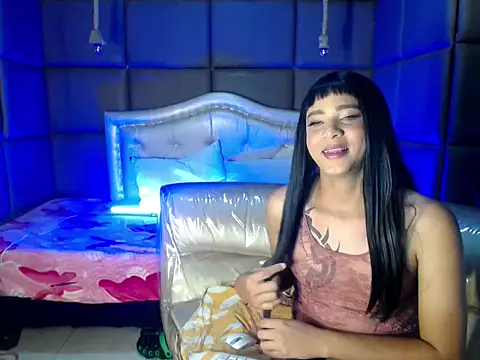 Clarissa Gill online show from 06/20/26, 06:02