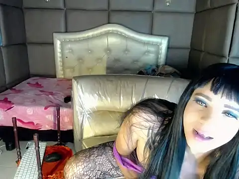 Clarissa Gill online show from 06/28/26, 04:13
