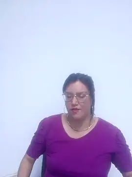 Snapshot of Sallydickinson chatting on 07/14/26, 04:24 Sallydickinson online show from 07/14/26, 04:24