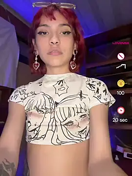 Snapshot of xLilyAngelx_ chatting on 06/16/26, 09:09 xLilyAngelx online show from 06/16/26, 09:09