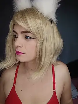 hanna horny77 online show from 07/25/26, 12:22