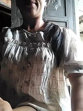 Helen-nn online show from 07/17/26, 03:59