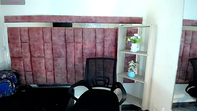 DeboraRaquel online show from 07/31/26, 08:28