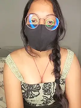 Snapshot of hottydisha chatting on 06/27/26, 03:34 hottydisha online show from 06/27/26, 03:34