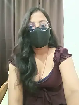 Snapshot of hottydisha chatting on 06/21/26, 03:56 hottydisha online show from 06/21/26, 03:56