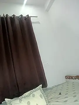 Snapshot of hottydisha chatting on 07/25/26, 04:13 hottydisha online show from 07/25/26, 04:13