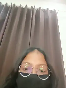 Snapshot of hottydisha chatting on 07/16/26, 04:26 hottydisha online show from 07/16/26, 04:26