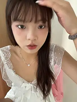 ela sisi online show from 07/08/26, 12:46