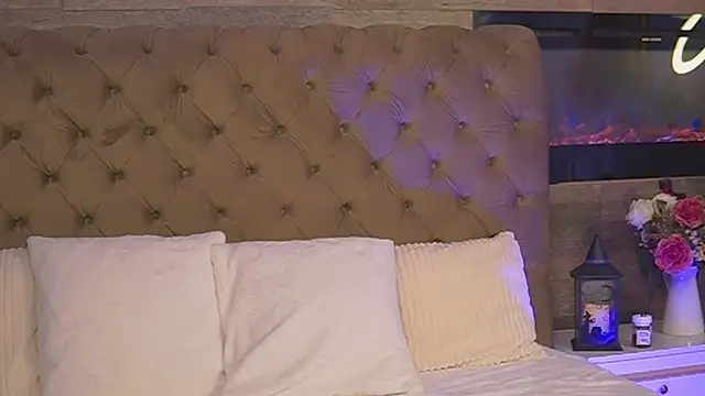 CharmingLilith online show from 11/17/25, 06:06