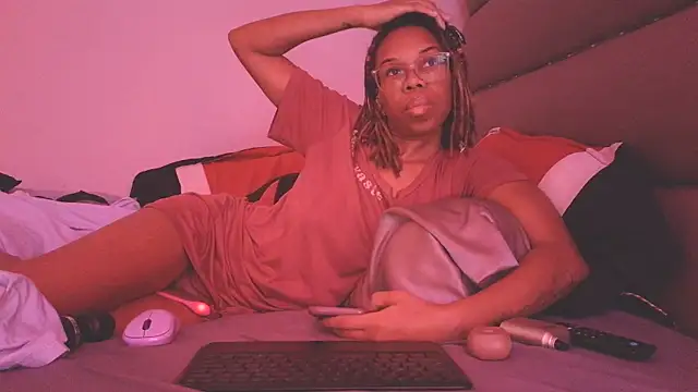 Opal Rainbow online show from 04/07/26, 04:20