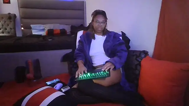 Opal Rainbow online show from 03/21/26, 01:29