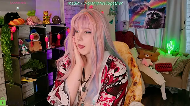 Candy-yeah online show from 07/19/26, 01:14
