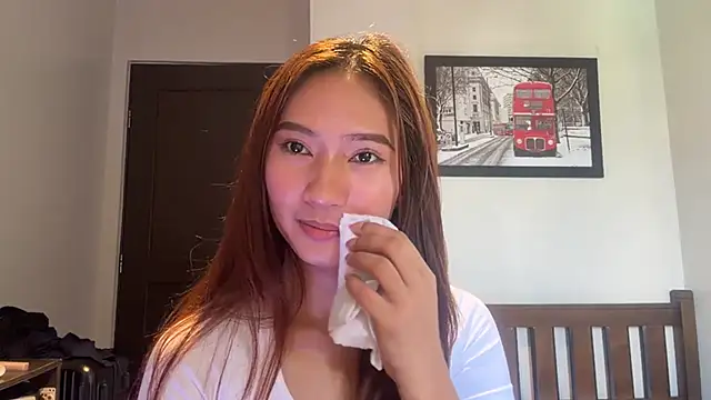 EusebiaTaus online show from 06/17/26, 02:55