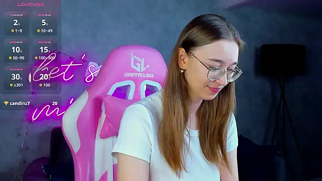 Lucy Green online show from 06/27/26, 01:11