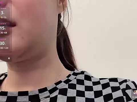 Olivia00111 online show from 06/30/26, 12:49