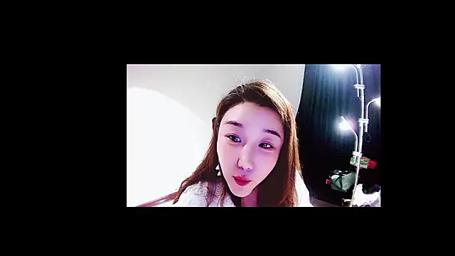 Wenqian616 online show from 06/25/26, 12:21