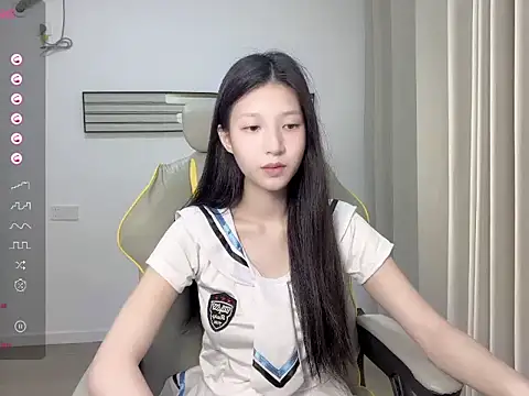 yy-1314 online show from 06/17/26, 12:15
