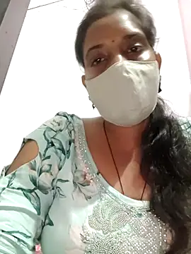 Hot Darling001 online show from 07/09/26, 04:06