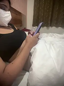Kyaara sexy6 online show from 07/08/26, 07:25